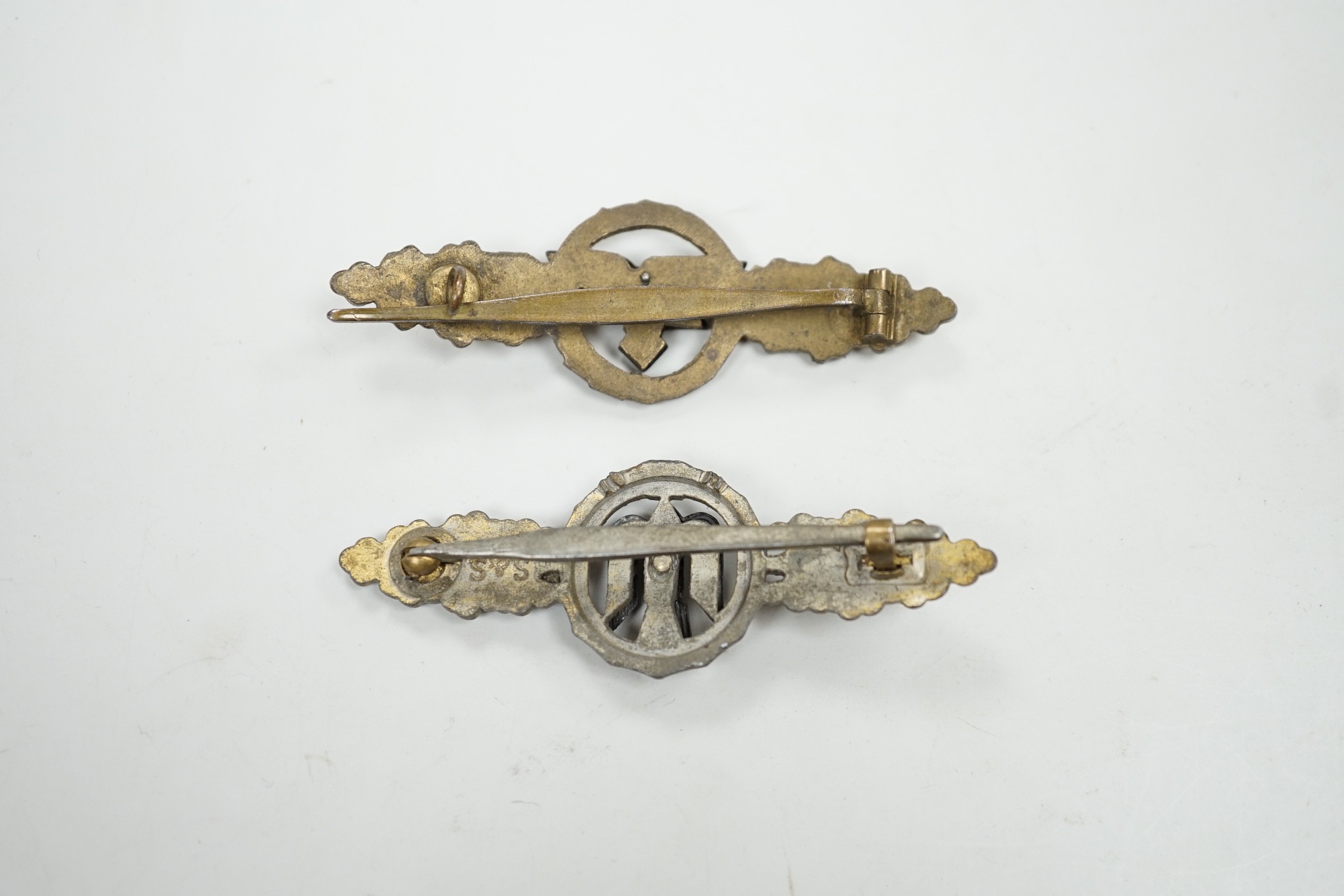 A World War II Third Reich Luftwaffe bomber clasp and a Luftwaffe transport clasp